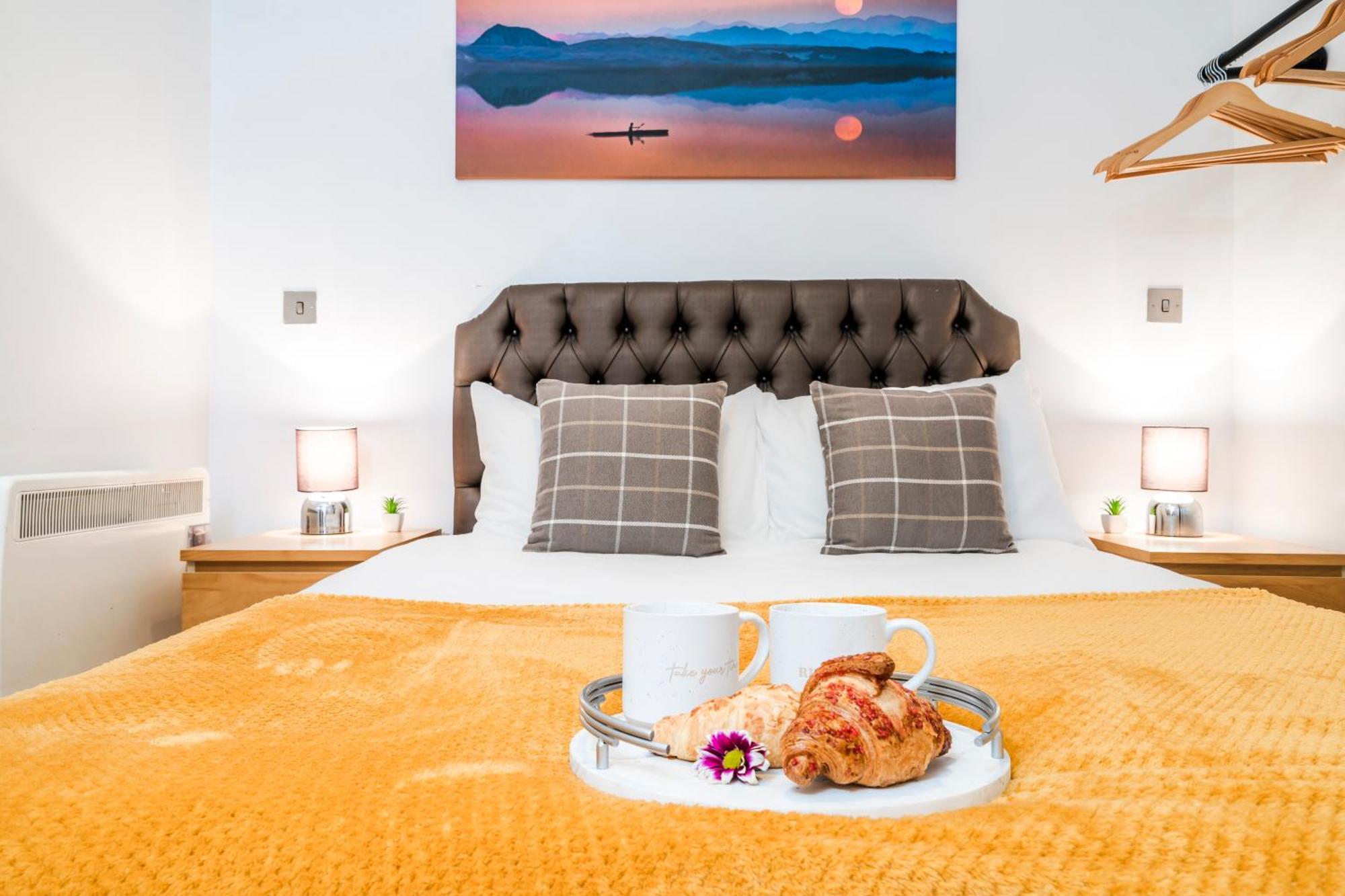 Cavern Quarters, Beautiful Two Bedroom City Centre Apartment By Garudy Serviced Apartments And Short Lets - Perfect For Longer Stays Liverpool Esterno foto